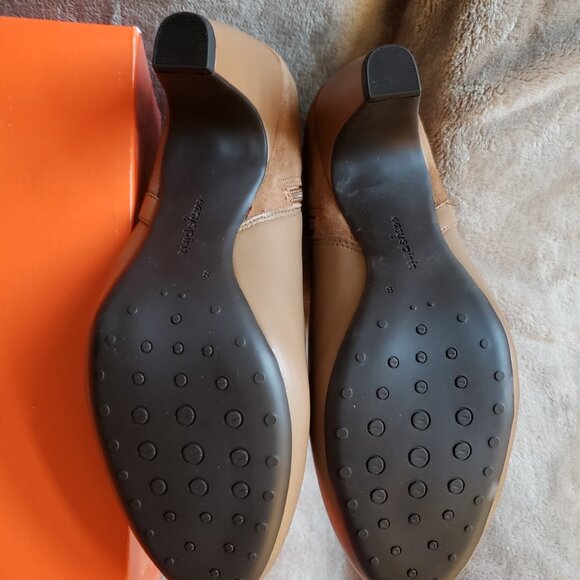 (New) Easy Spirit Espedrina Booties (8 M) - Picture 7 of 9